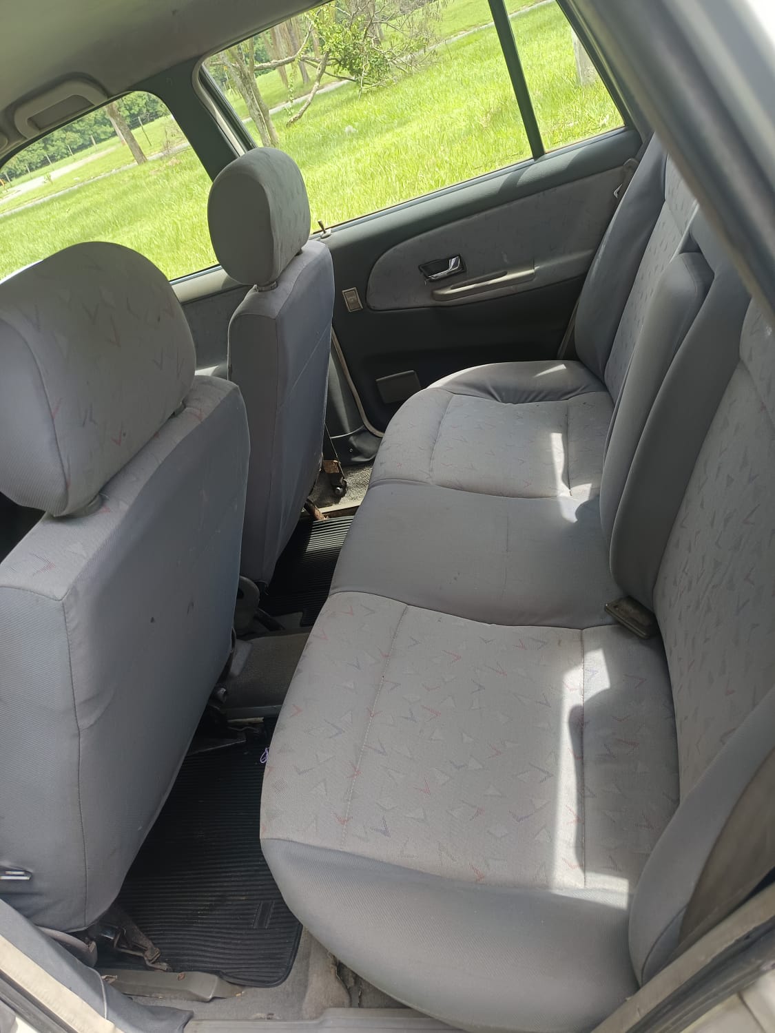Volkswagen Santana 8